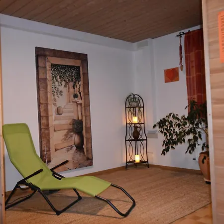 Gaestehaus Bergfrieden, Andrea Apartment *