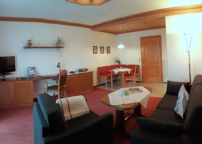 Gaestehaus Bergfrieden, Andrea * Bayersoien