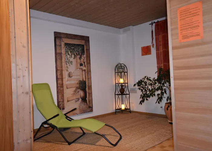 Gaestehaus Bergfrieden, Andrea Daire *